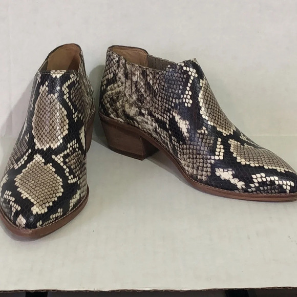 Madewell Preppy NEW Mobwife Chunky Heel Snake Embossed Leather Chelsea Boots 9.5 - Picture 3 of 8
